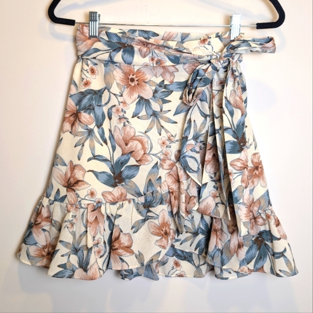 J.O.A. Ivory, Blue, Pink Floral Faux Wrap Ruffle Skirt Size Medium